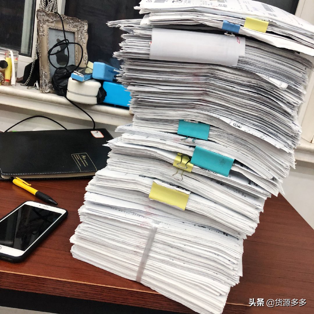 微商卖产品怎么赚钱,微商卖服装如何做高利润