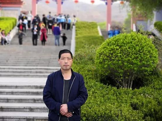 路漫漫||夏日,站在校园看云彩