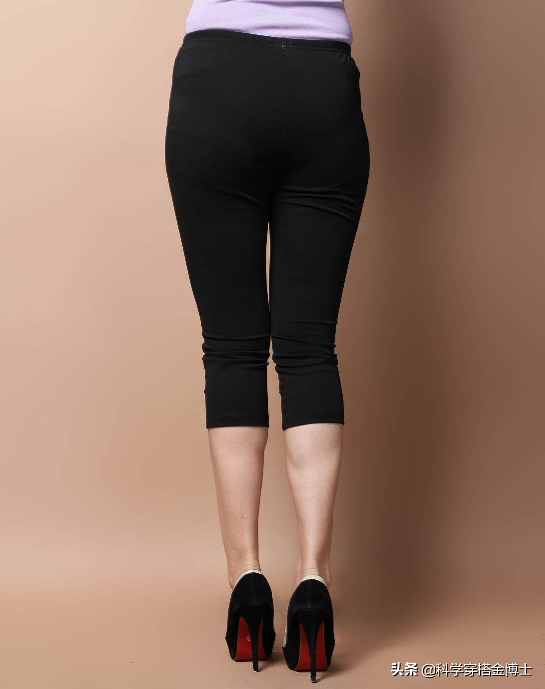 小腿粗怎么穿鞋子好看,适合小腿粗穿的裤子