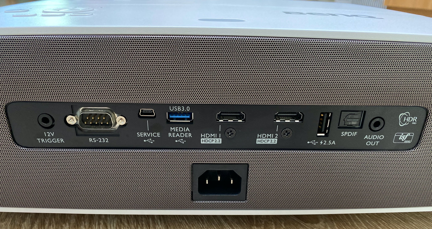 hdr和4k超清电视哪个好,4k电视投影效果怎么样