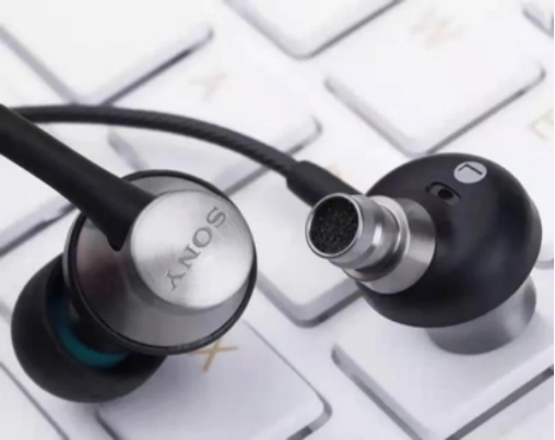 有线耳机type-c接口入耳式耳机,五款音质超好的入耳式耳机排行榜