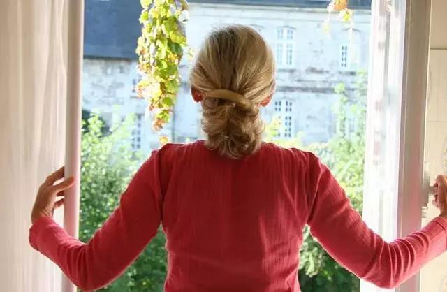 得了白血病会掉发吗,慢粒白血病会引起癌症吗