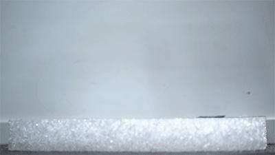 日本发明变态坐垫!让屁股坐在“空气”上,透气、8小时坐不累