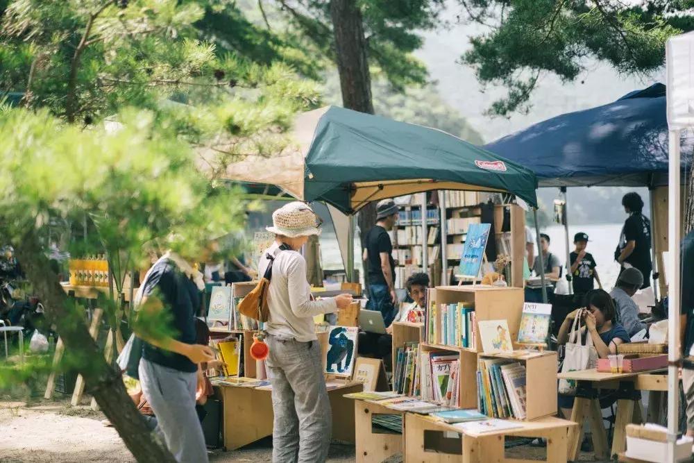 日本跳蚤市场旧货市场,日本的跳蚤市场也太好逛了吧