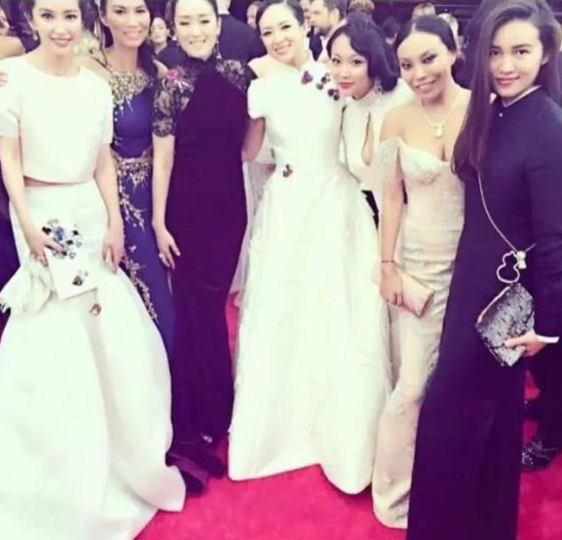 野心家邓文迪完整版,邓文迪前夫默多克家产