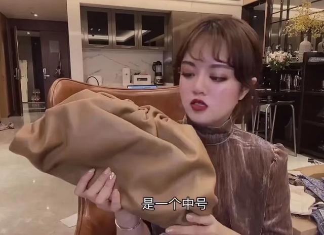 简单又好用的包,人手一只的手机包