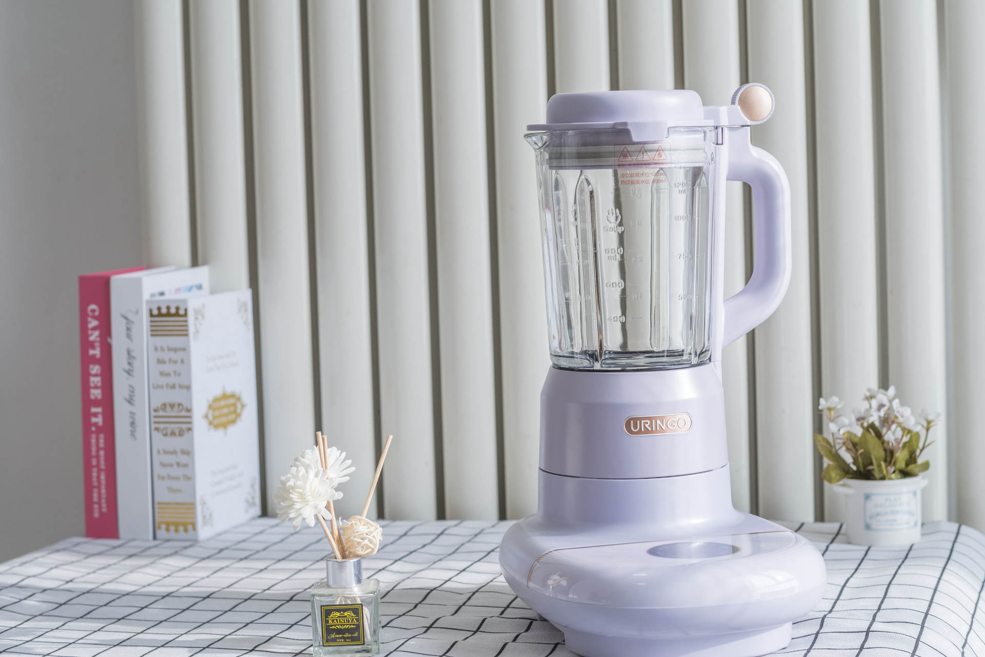 小破壁机是大宇好还是七彩叮当好,七彩叮当破壁机多少钱一台