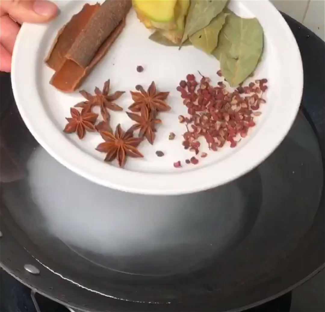 腌咸鸭蛋怎么放盐,腌咸鸭蛋怎么用盐