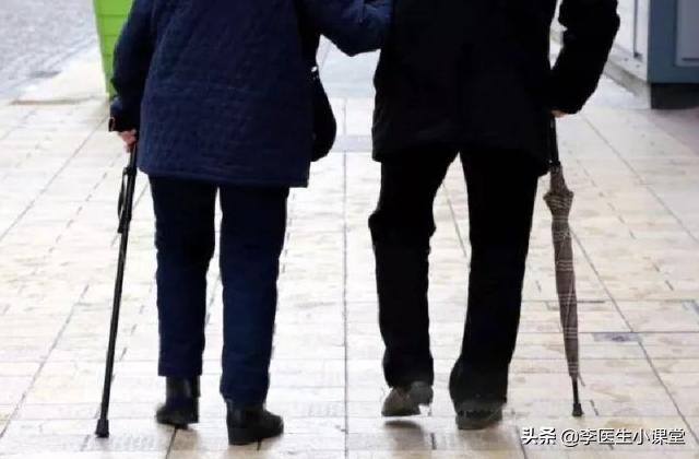 腰椎间盘突出腿疼没劲怎么办,一走路就腿疼无力怎么回事