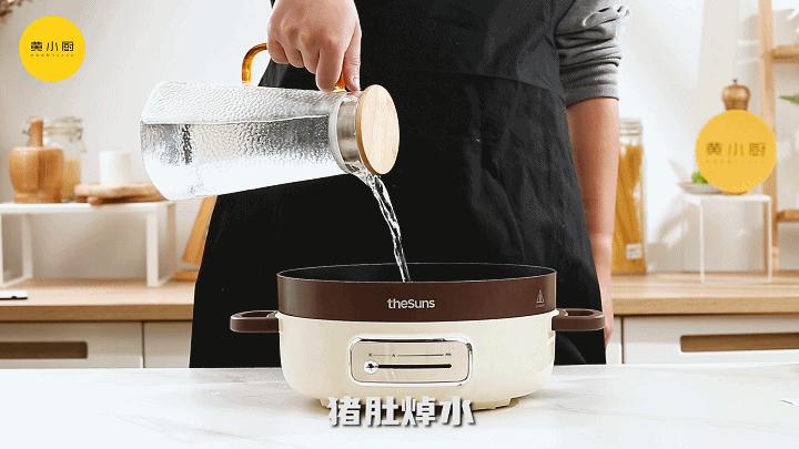 鲜美胡椒猪肚鸡,暖胃驱寒的胡椒猪肚鸡汤