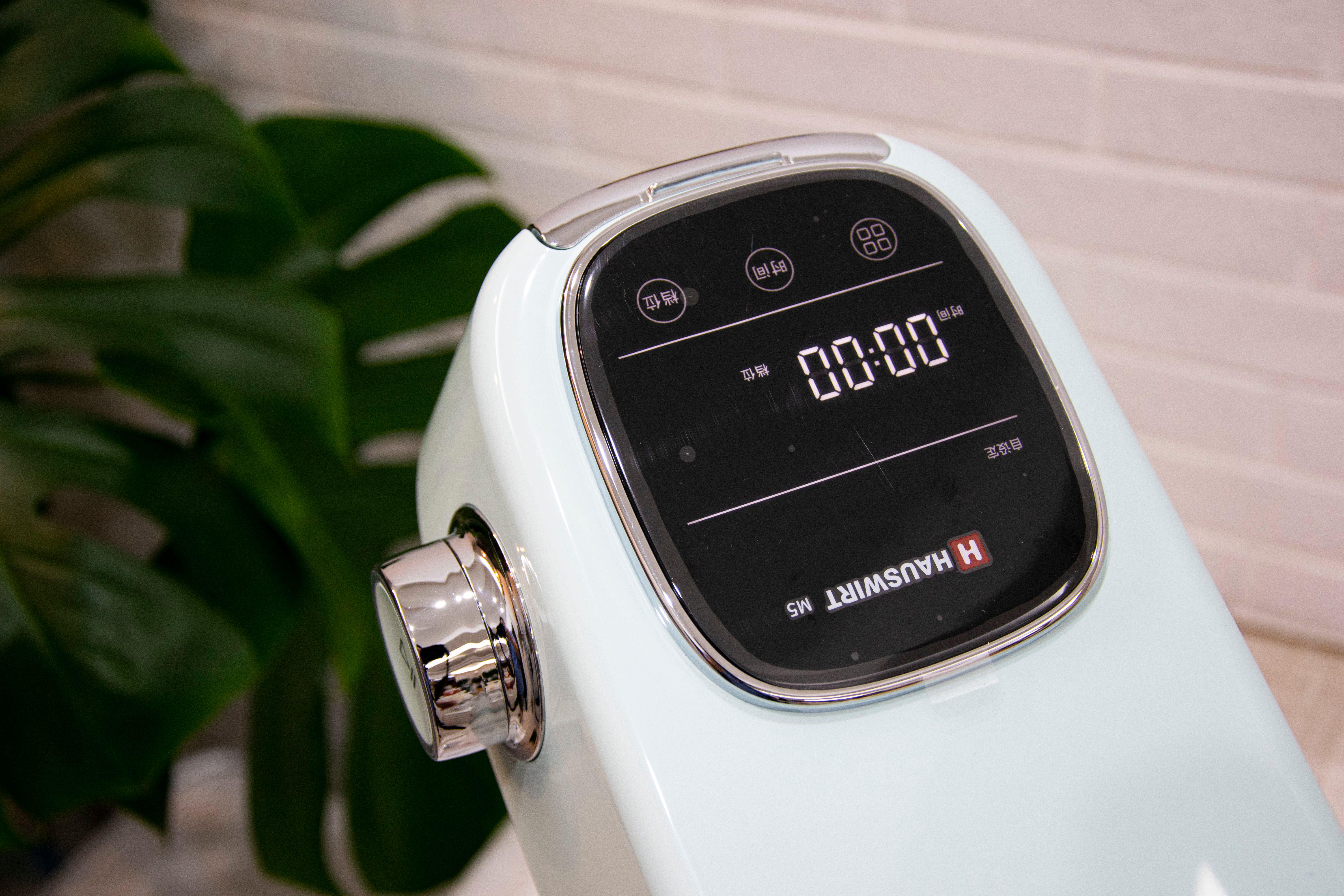 海氏厨师机m5操作,海氏m5厨师机带榨汁功能测评