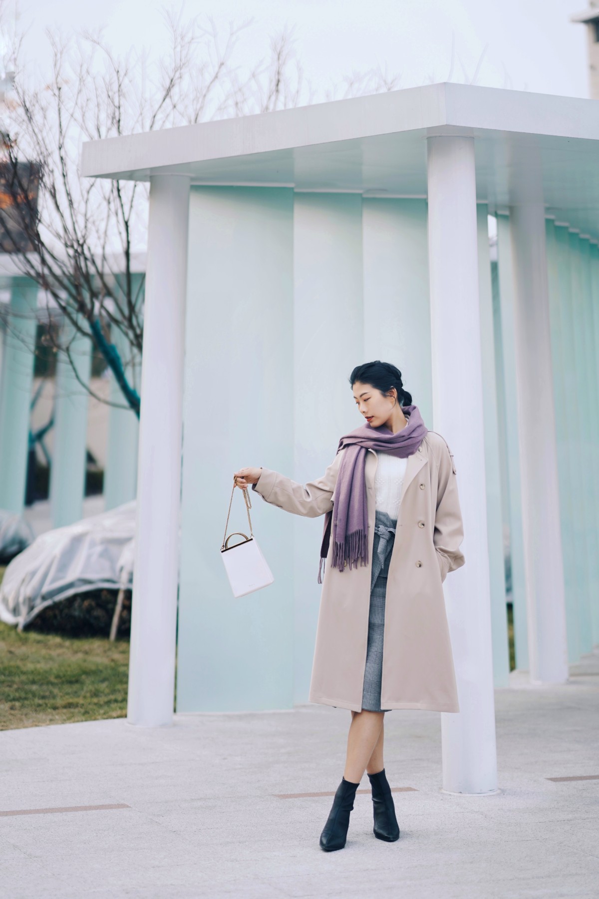 立春之后的时髦实用之选:小西装、风衣和连衣裙