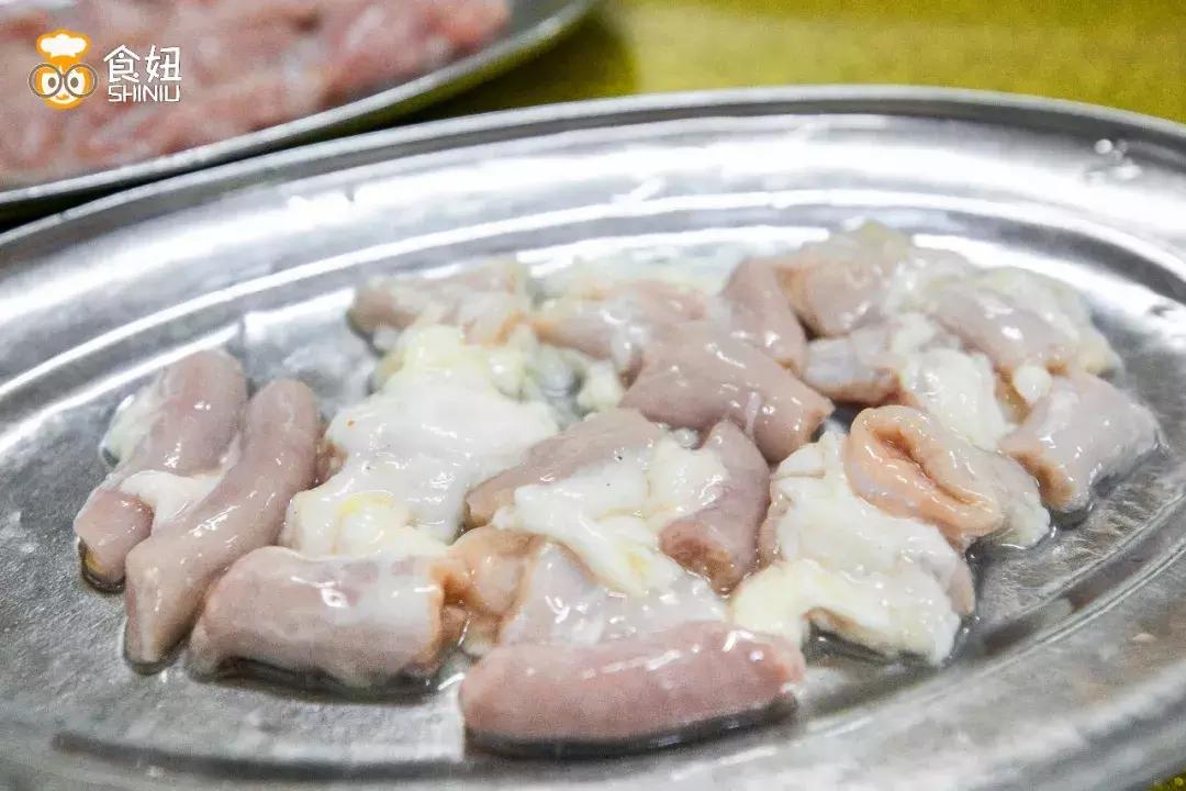 10年，它凭一锅清水，成为边炉界一霸！