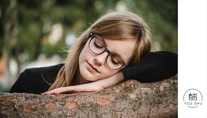 为什么有的人对家人不好好说话,对外人比家里人好的人是什么心理