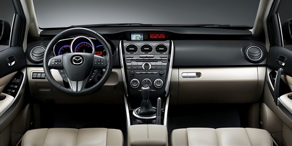 海马福美来和马自达323有什么区别,马自达323和福美来有什么区别