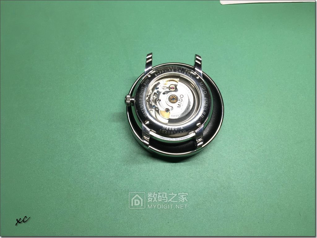 美度贝伦赛丽m8690真假对比图,美度贝伦赛丽m8690哪年上市的