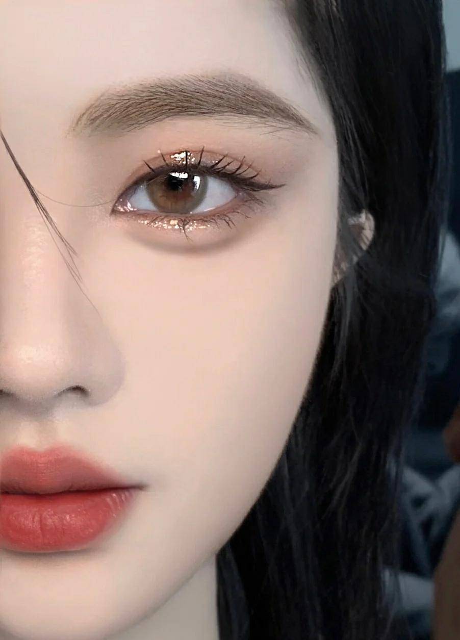 完美日记黄黑皮素颜唇釉,完美日记哪款口红适合素颜