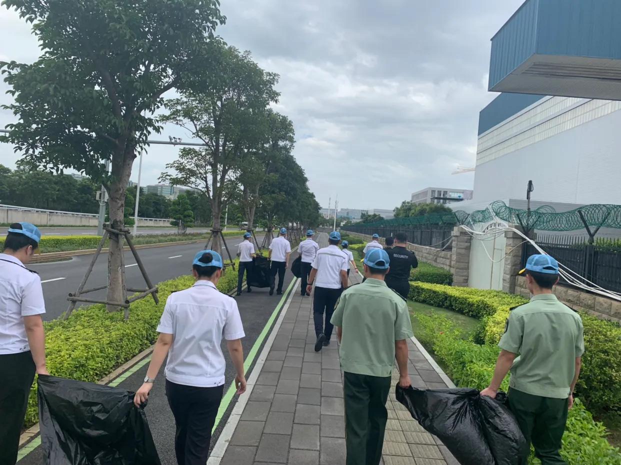 元翔厦门空港团委组织开展“美丽空港”主题志愿者活动