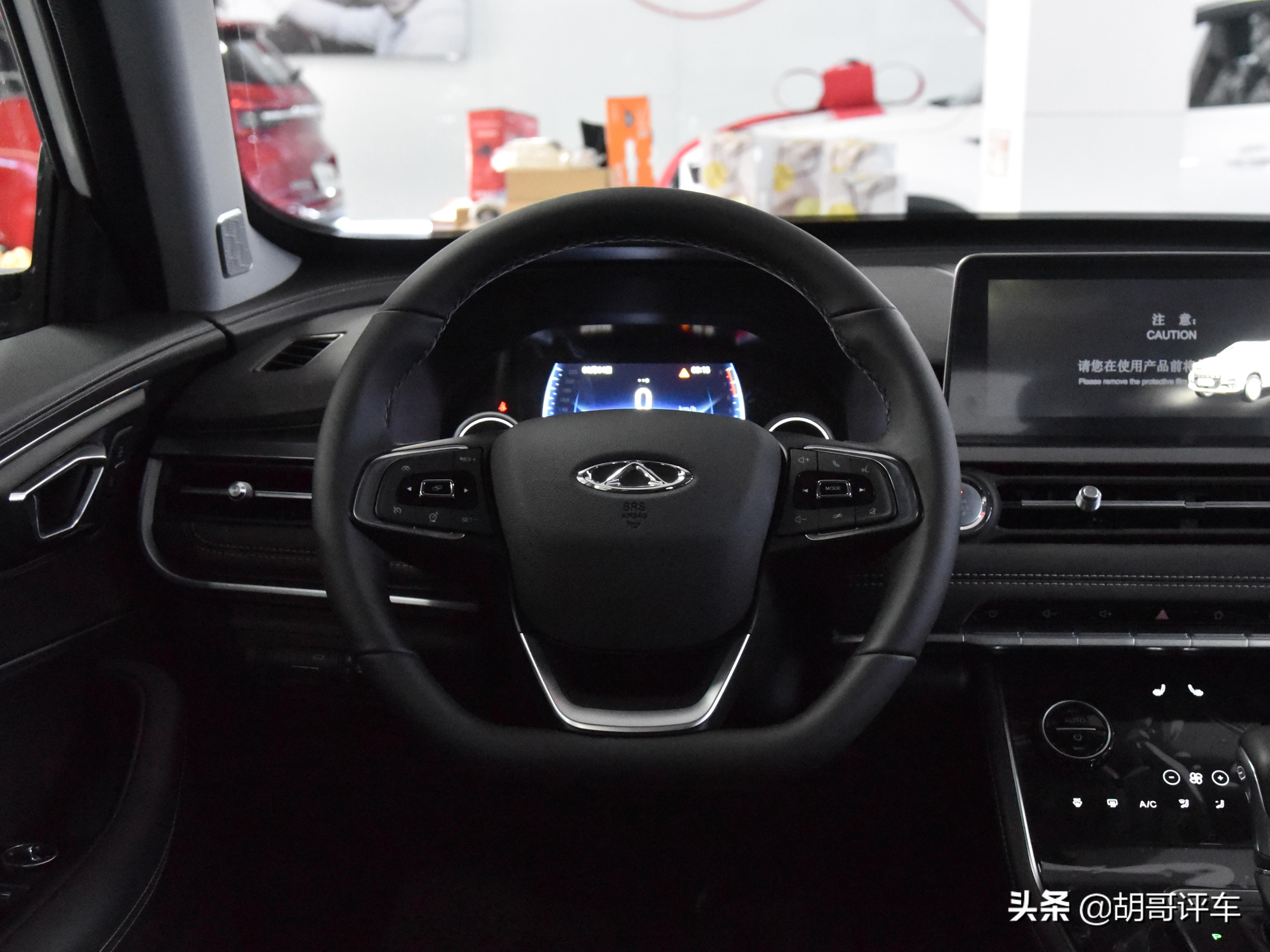 价格便宜好口碑，4米7的增压自动挡中型SUV，带你看奇瑞瑞虎8
