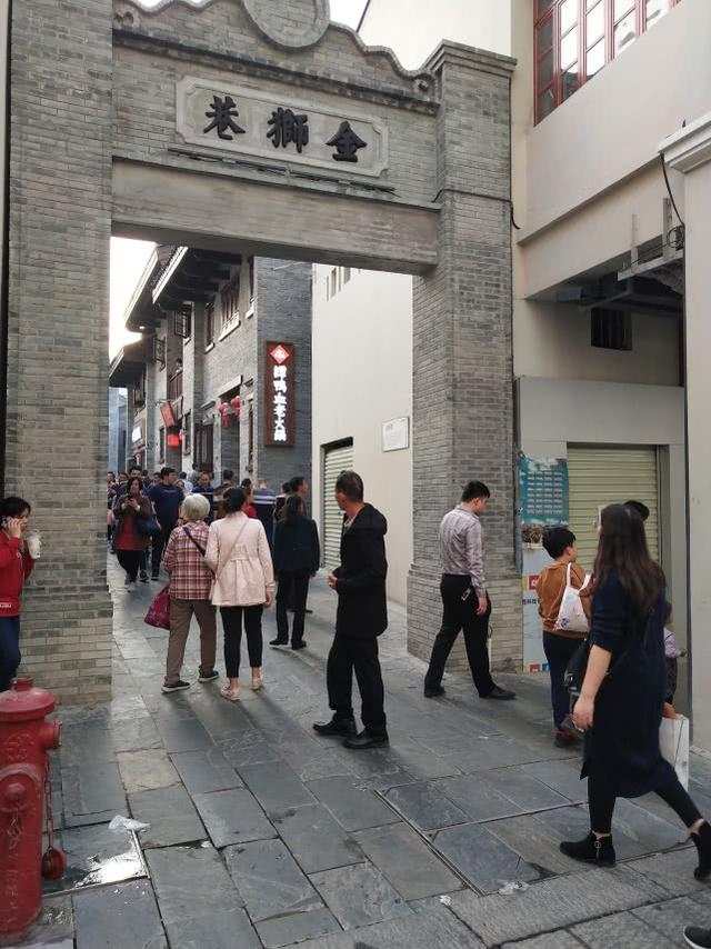 南宁三街两巷为何人那么少,南宁三街两巷能逛多久