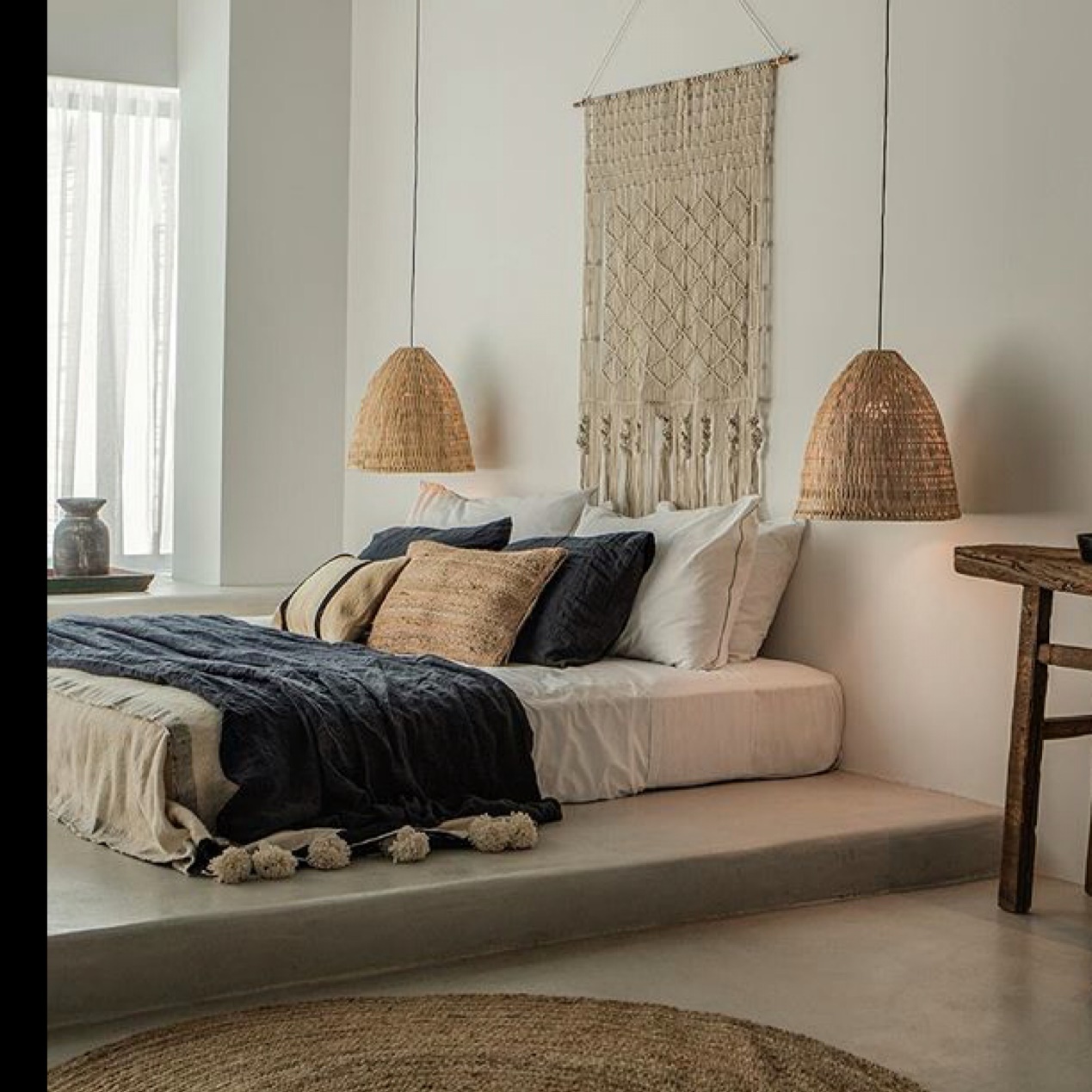 床头怎么布置比较合适,床头布置简约高级