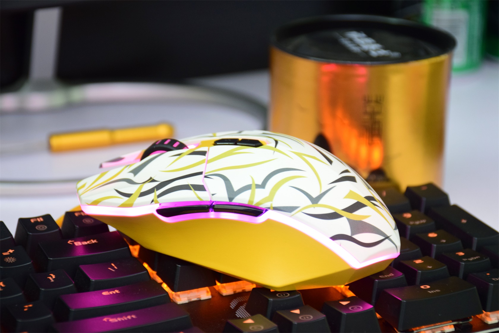 em910达尔优荆棘紫,达尔优牧马人em910鼠标