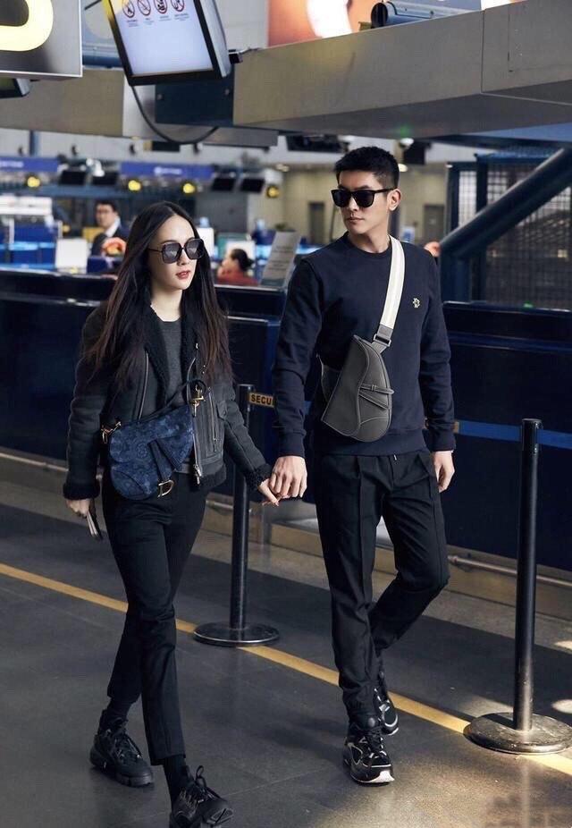 霍思燕黑色大衣穿搭,霍思燕穿搭日常图片