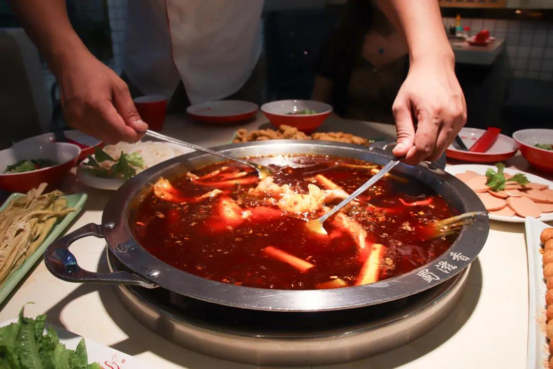 专注制作鱼火锅,专业做鱼蛙火锅整整20年了