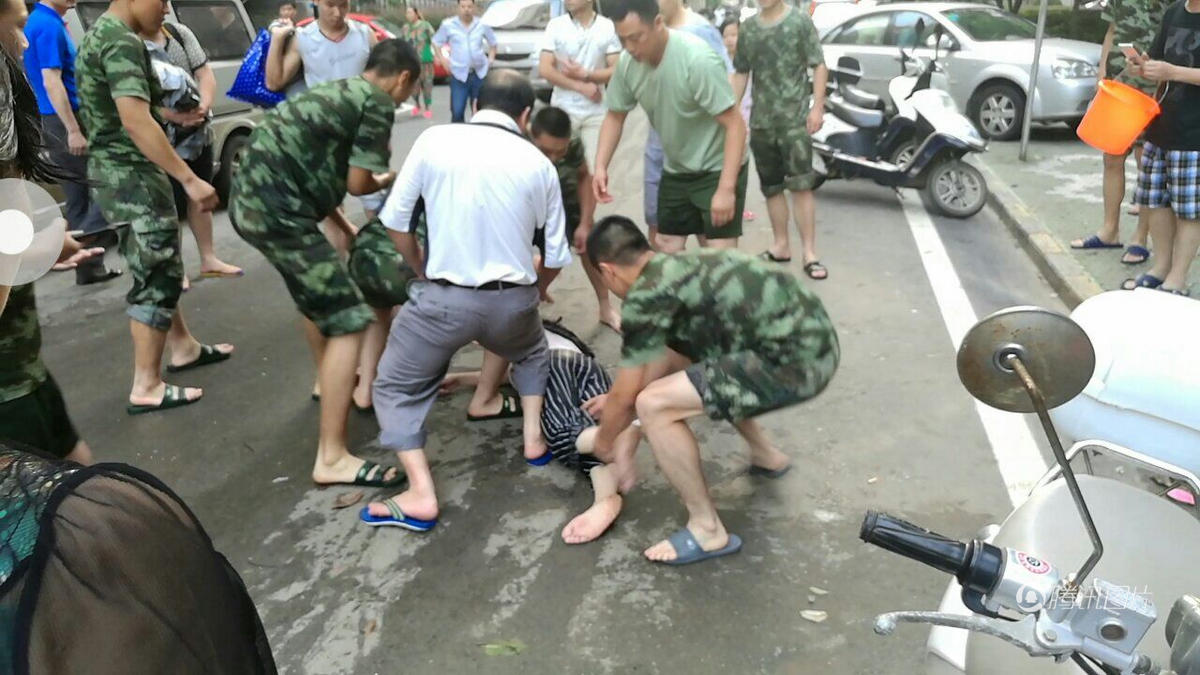 插座防止触电的方法,防止插座漏电方法