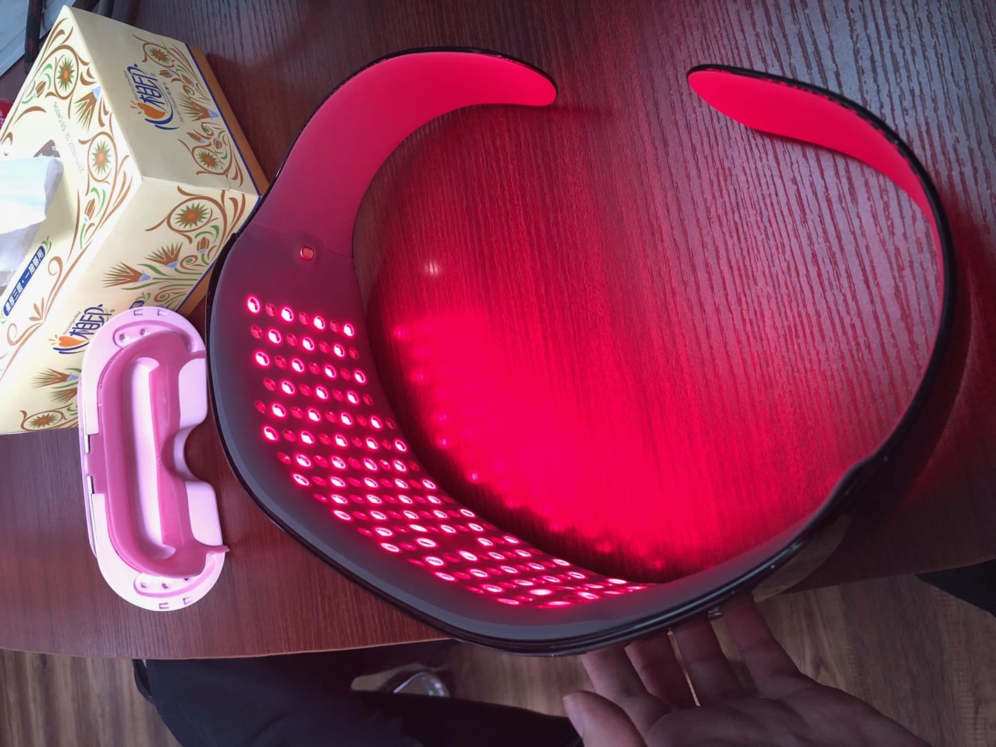 光疗美容仪是彩灯吗,光疗美容仪哪个最好用