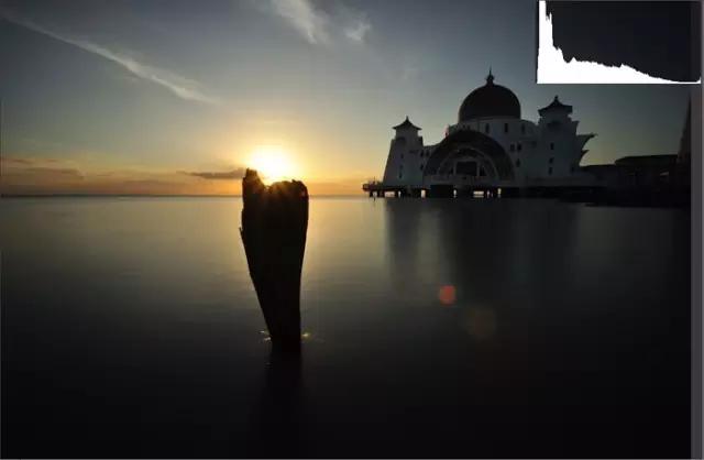 5d4包围曝光可以自动合成吗,ps如何将包围曝光的三张照片合成