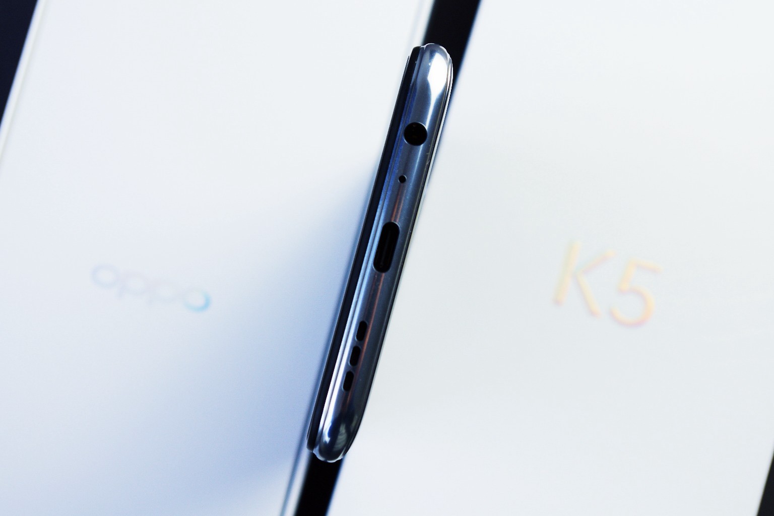 oppok5玩新版和平精英评测视频,oppok5测评拍照