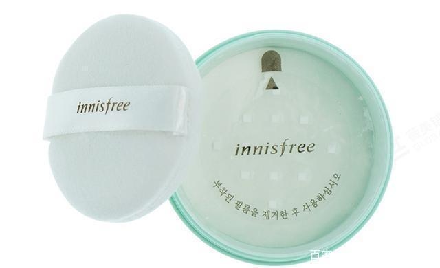 拒绝油光满面，6款超高口碑散粉推荐，每个都是夏日救星