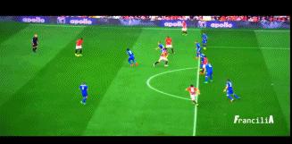 博格巴的三个实用技巧,博格巴的斜长传