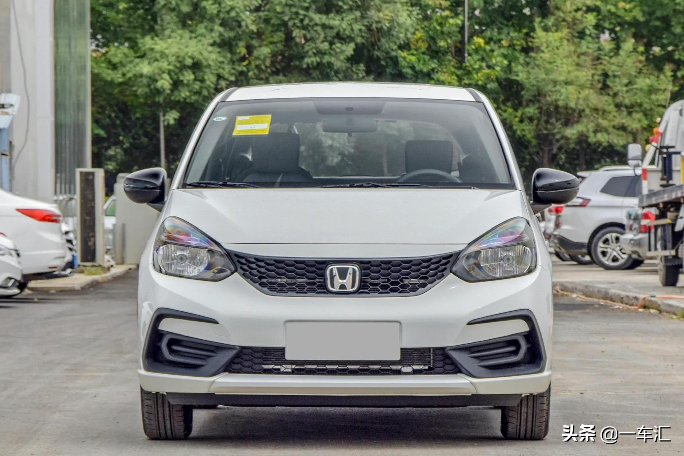 本田飞度最低配,新款本田飞度最低配没有音响