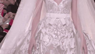 刘亦菲走红毯穿的礼服 (刘亦菲结婚了吗2017)