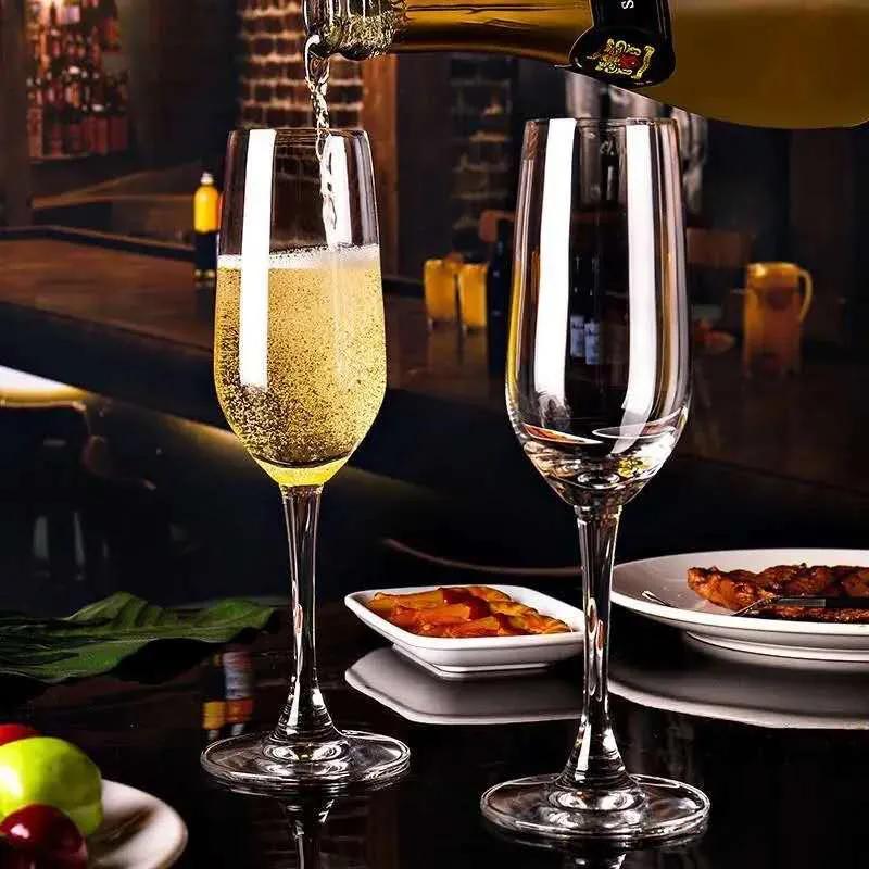 高端红酒杯如何挑选,如何选好红酒杯