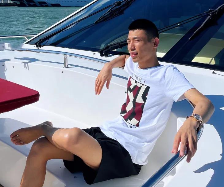 大马猴旭旭宝宝有钱吗,大马猴旭旭宝宝为武汉带货