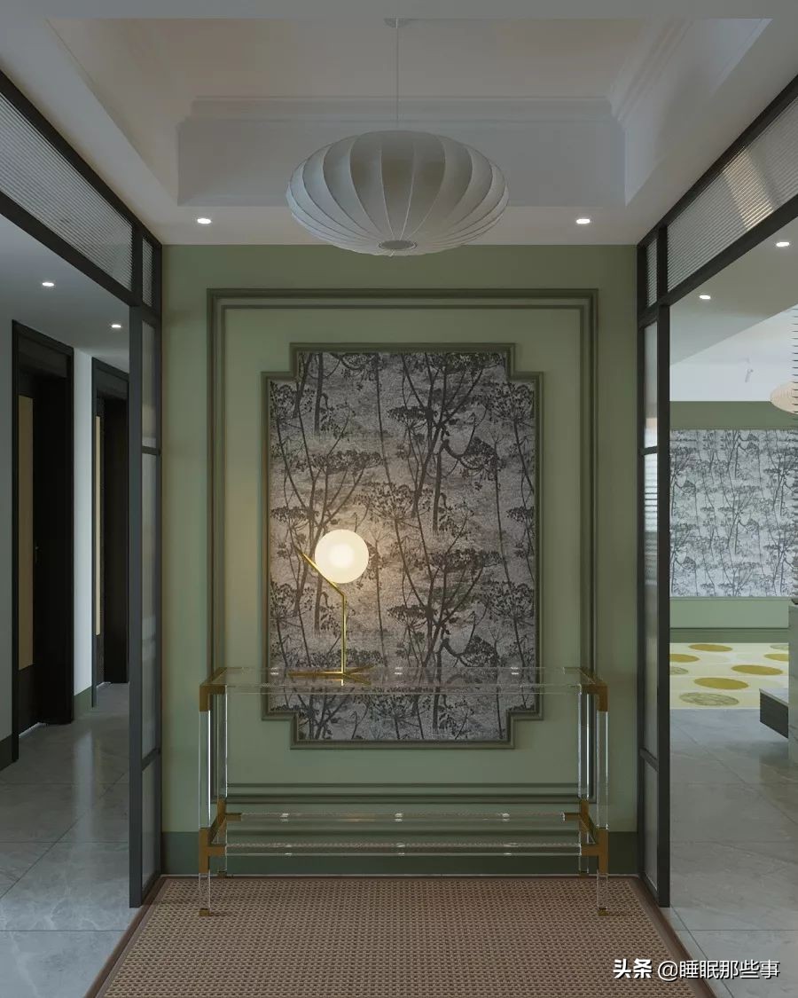 看了一眼她家的绿墙，我觉得我家还可以再抢救一下