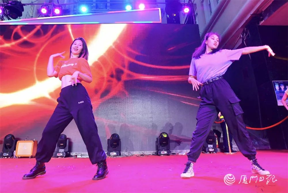 夜太美现场版,夜太美景色太完美