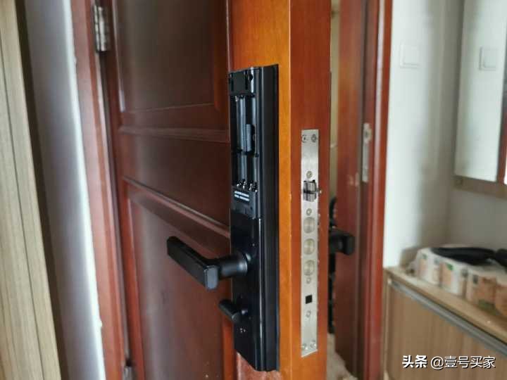 华为智选VOC智能门锁S和SE的区别,华为智选voc智能门锁质量怎么样