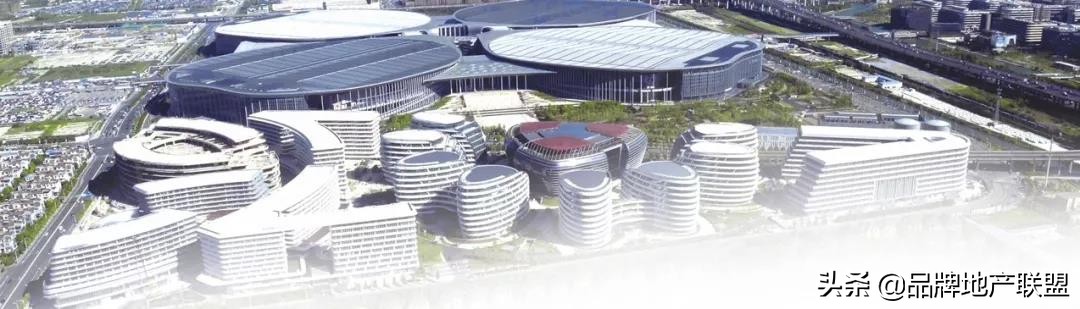 绿地全球贸易港项目一期,绿地进口博览会