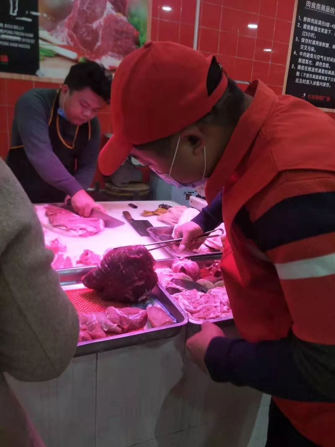 小区物业为业主做好服务,小区物业尽职尽责