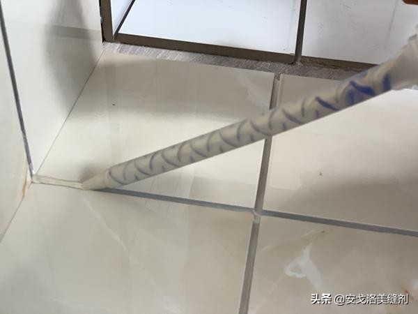 1.5*0.75瓷砖做2mm的美缝怎样,美缝施工技巧和方法自己做