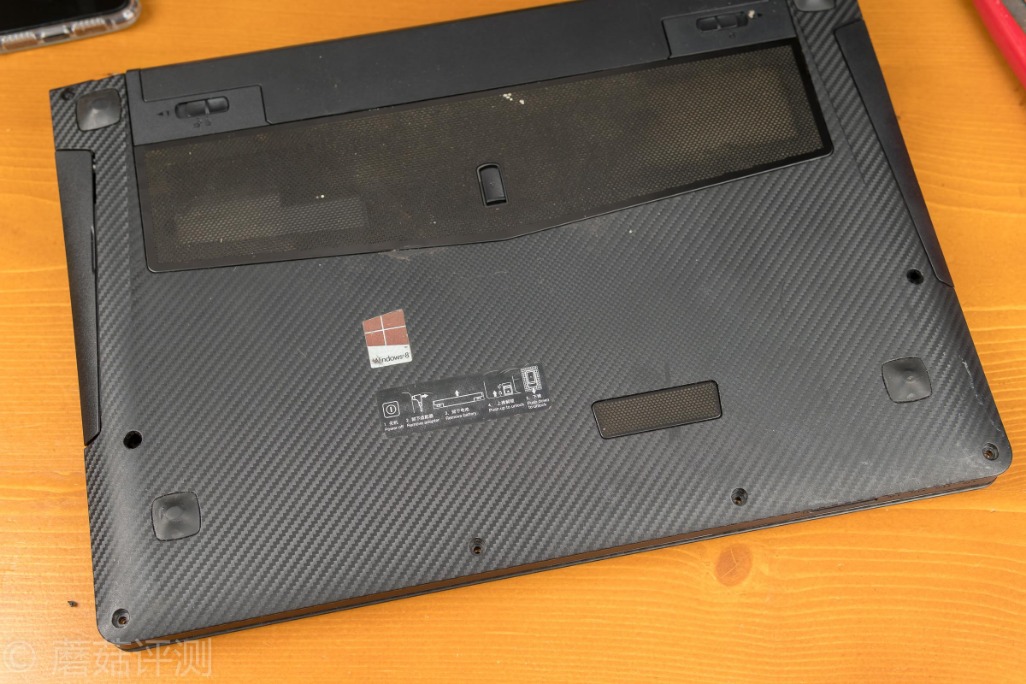 转轴断了维修多少钱,联想y400拆散热铜导管