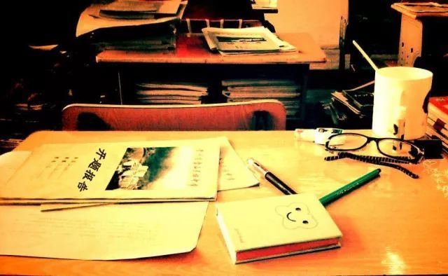 论文开题报告指导老师意见及建议,论文开题报告中的技术路线怎么写