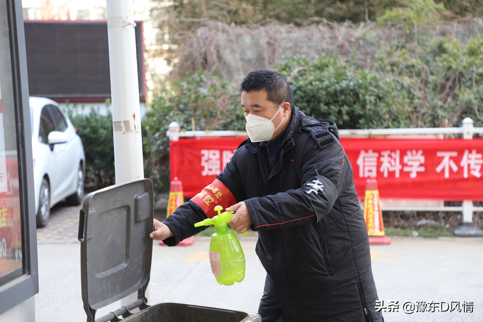 绾㈣琚栫珷,绾㈣琚栫珷浣╂埓