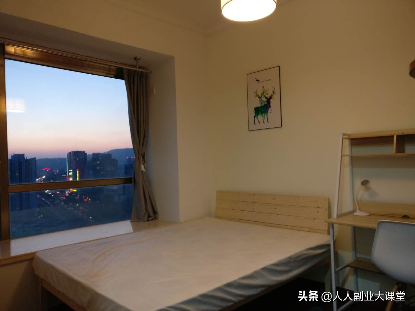 如何兼职副业赚钱,做什么兼职副业一个月能赚4000