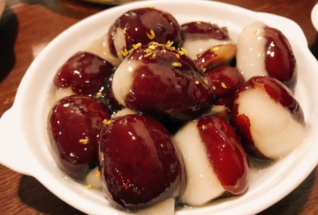 上海美食推荐必吃的餐厅最新,上海最值得去的5家餐厅好吃不贵