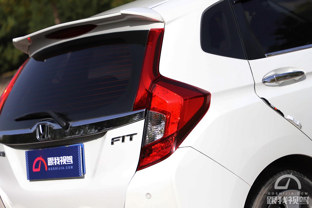 谁说飞度是50万内最好的车,本田飞度和比亚迪e2哪个合算